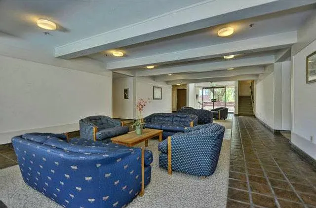 410 Sheridan Ave #101 — Photo 12