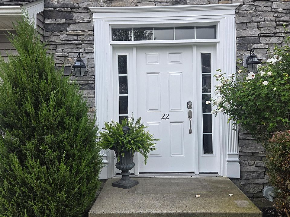 1st image of 22 Marina Dr