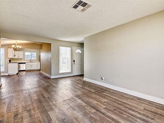 3rd image of 6459 Aclare Ave