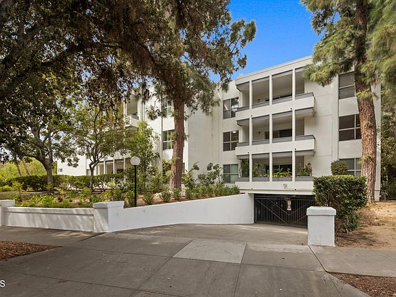 2nd image of 190 Arroyo Ter APT 211