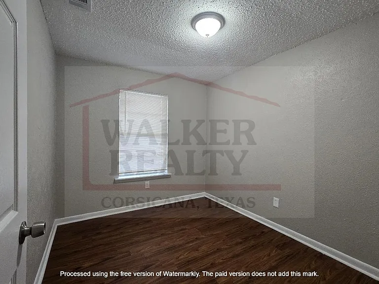 236 S 41st St #9 — Photo 5