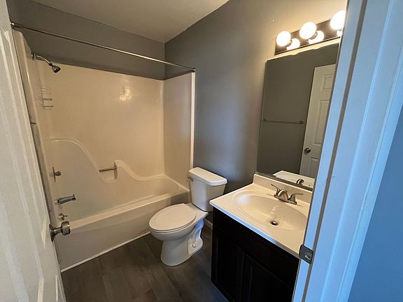 5th image of 260 N Washington St #335-5