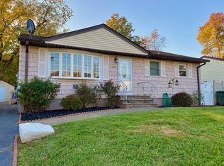 109 Chestnut St, Avenel, NJ 07001