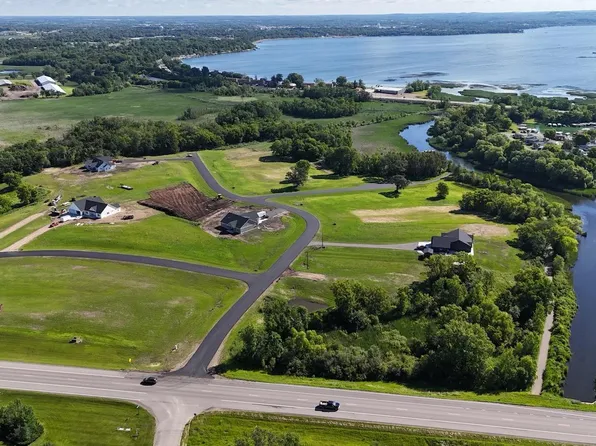 20 Branch Creek Rd, Detroit Lakes, MN 56501