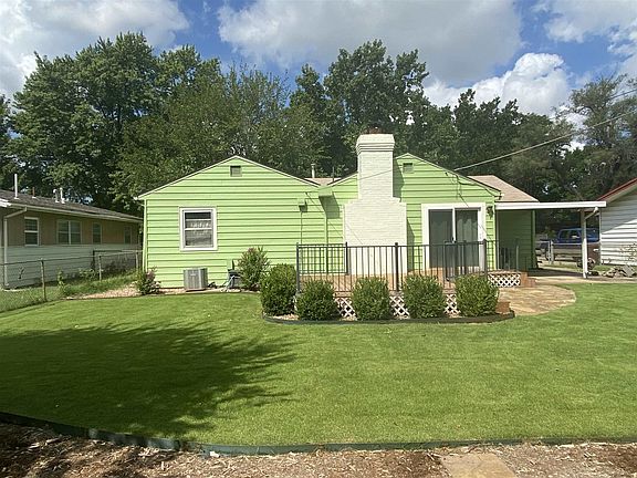 2nd image of 3420 S Hiram Ave