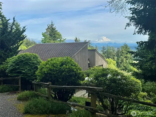 5213 Monta Vista Drive E, Edgewood, WA 98372