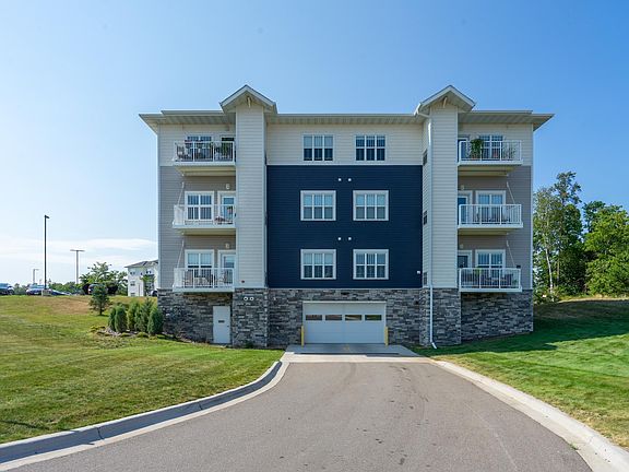 3rd image of 7084 Glory Rd Unit 105