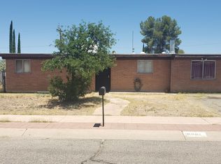 6601 E David Dr, Tucson, AZ 85730