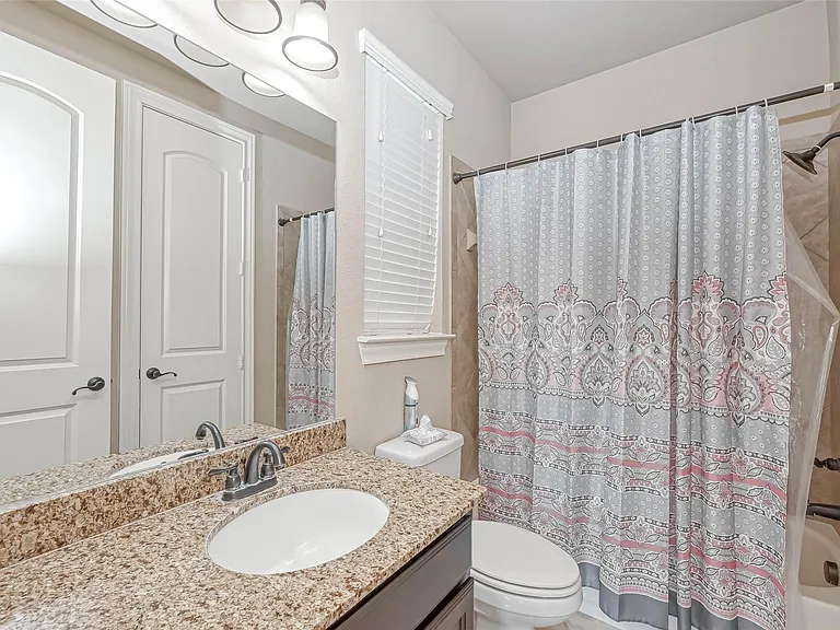 27415 Blinkwood Park — Photo 14