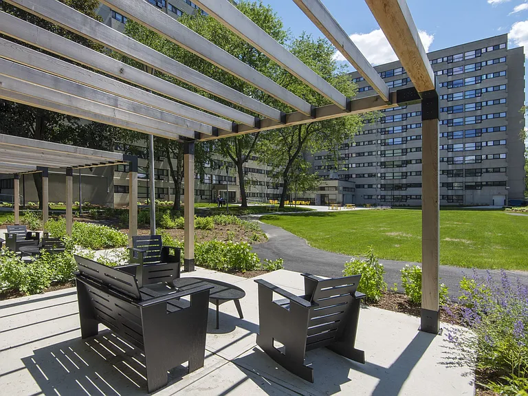 Baystate Place — Photo 8