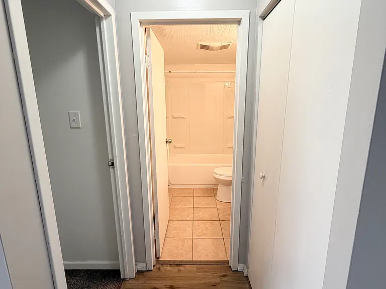 704 Orchard Ave #201 — Photo 5