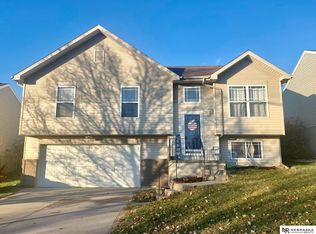 15336 Davidson St, Bennington, NE 68007