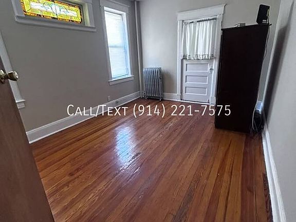 4th image of 100 McLean Ave #2