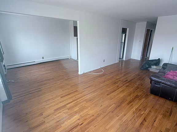 2nd image of 2514 Parsons Blvd Floor 3