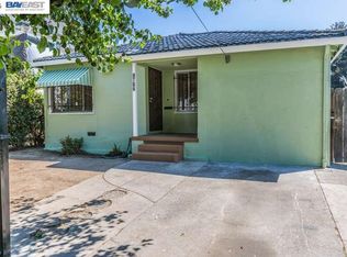 9706 D St, Oakland, CA 94603