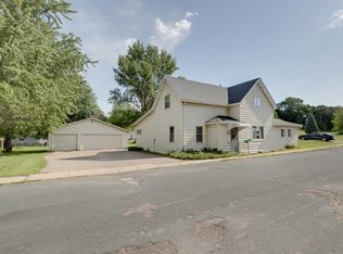 441 Saint Mary St, Elko New Market, MN 55054
