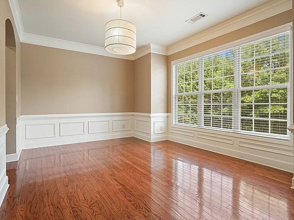 5th image of 2774 Birch Grove Ln Unit 11