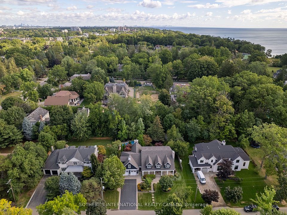 79 Birch Hill Ln, Oakville, ON L6K 2P1 | MLS #W12981536 | Zillow