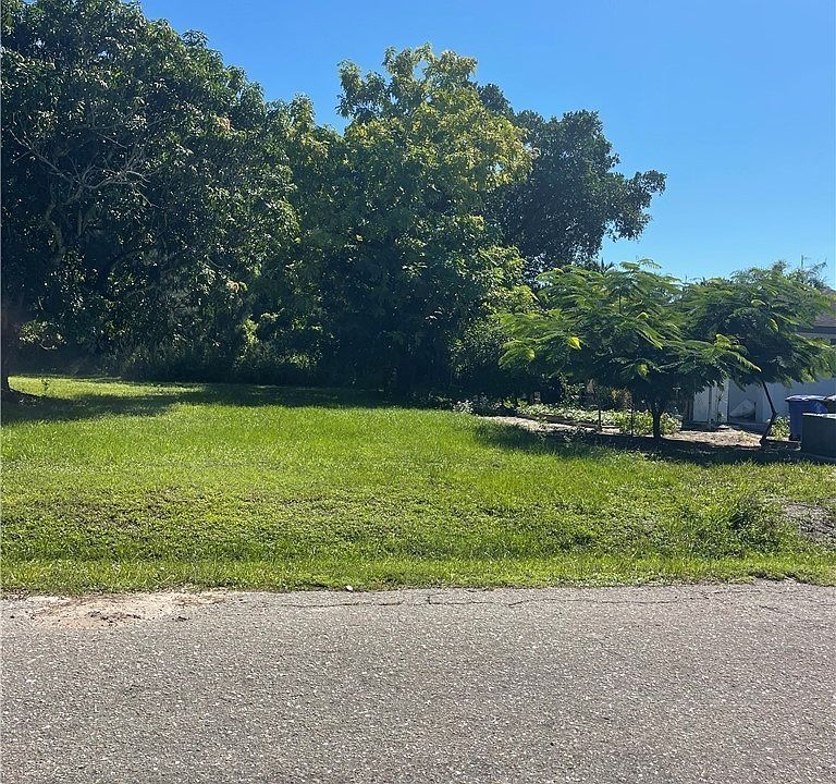 1st image of 2901 Cocos Ave