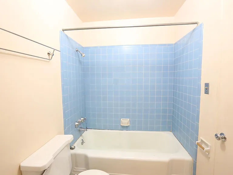 1743 Berkeley Way #B — Photo 8
