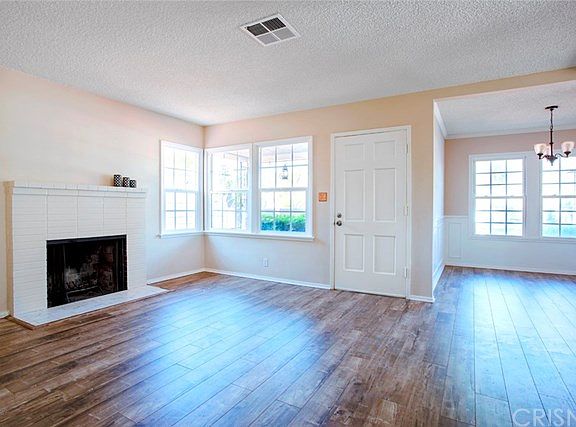 3rd image of 20012 Archwood St