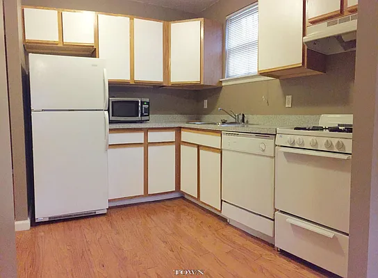 Rented by Town Residential | media 4