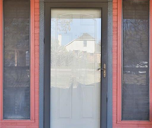 3rd image of 2521 Brushwood Ln