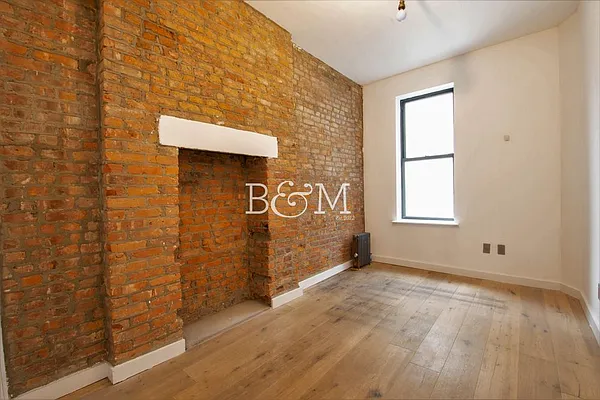 Rented by Brick&Mortar | media 4