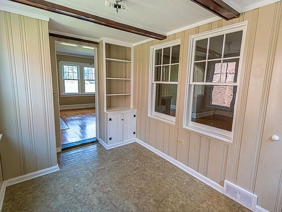 4th image of 17712 Chagrin Blvd #1