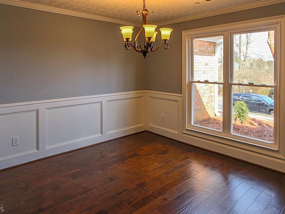 2nd image of 336 Vendella Cir