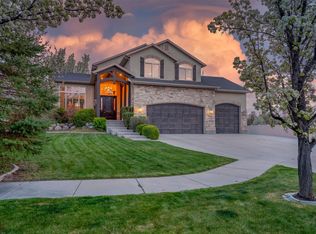 332 E Azure Cir, Draper, UT 84020