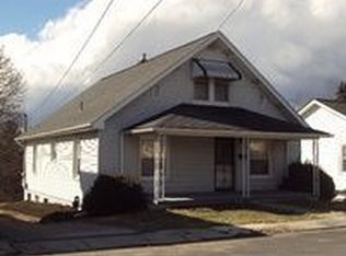 216 Edgewood Dr, Beckley, WV 25801