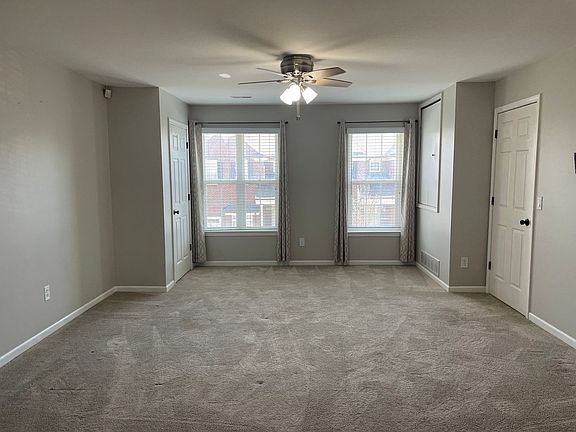 5th image of 53033 Providence Dr E
