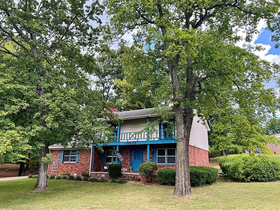 1st image of 3809 Bahama Dr