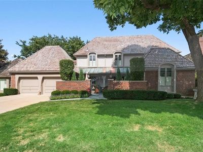 9 Le Mans Ct, Prairie Village, KS, 66208