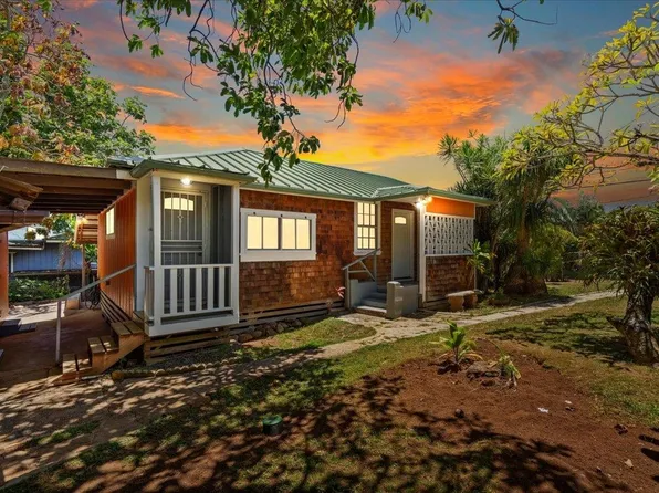 752 Noholani St, Haiku, HI 96708