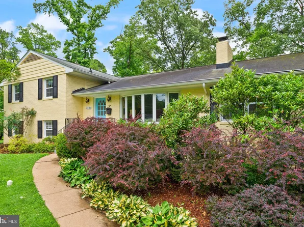 4321 Neptune Dr, Alexandria, VA 22309