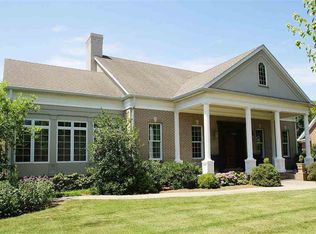 6502 Stinespring Dr, Paducah, KY 42001