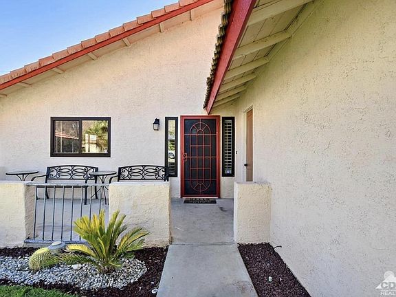 3rd image of 53040 Avenida Vallejo