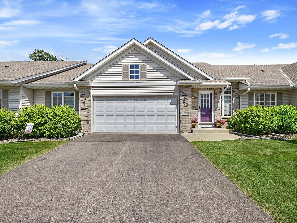 1st image of 13233 Williamsberg Dr