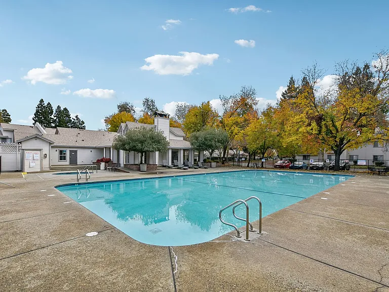 Riverview Ranch Apartments — Photo 6