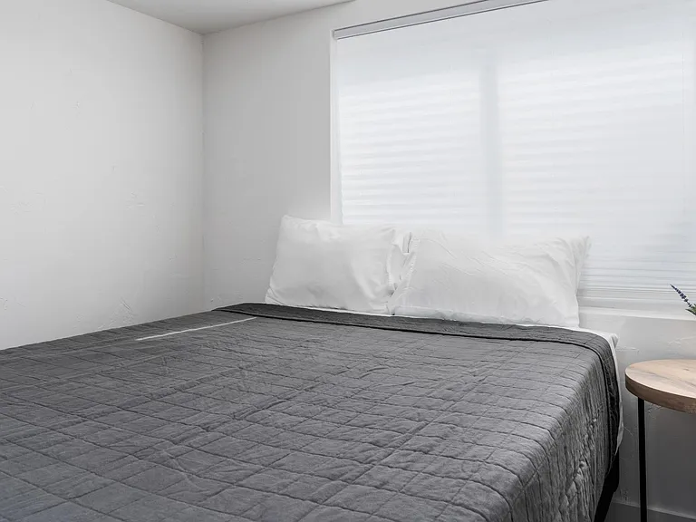 537 N Mountain Peak Dr — Photo 17