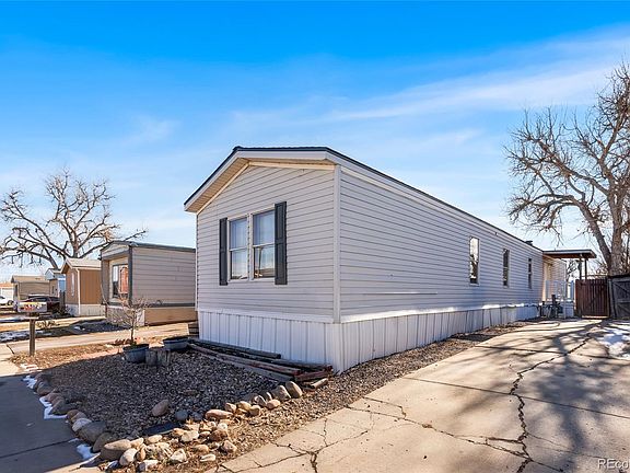 3rd image of 5512 Riverdale Lane
