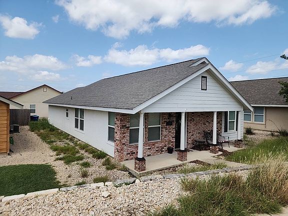 3rd image of 2205 Singing Wind Dr