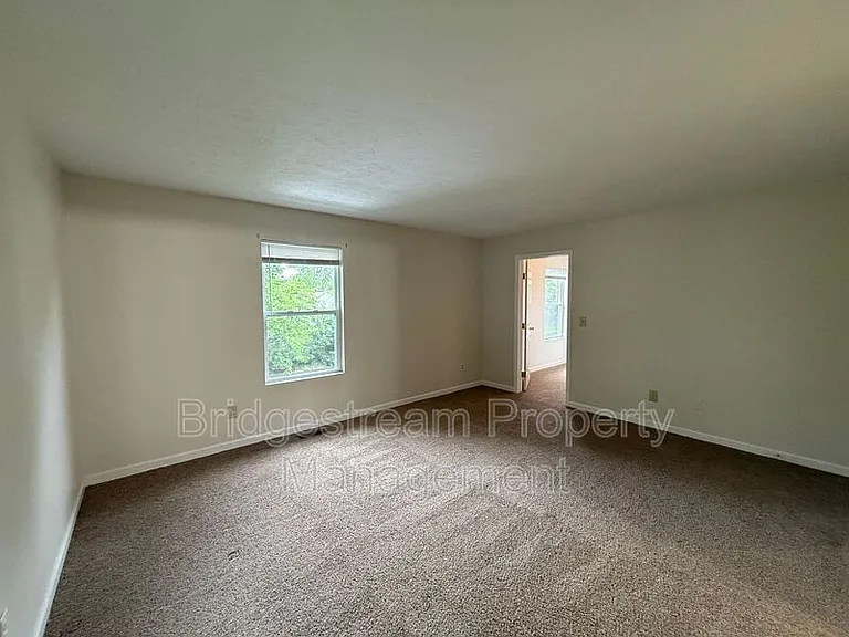 4500 Elliot Ave — Photo 6