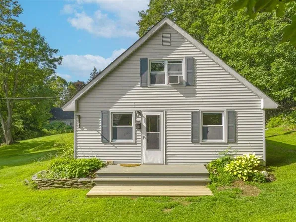 3240 W River Road, Sidney, ME 04330