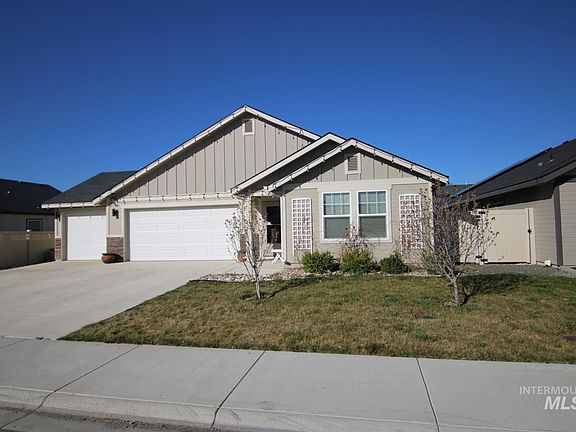 4th image of 3547 S Trail Ridge Ave