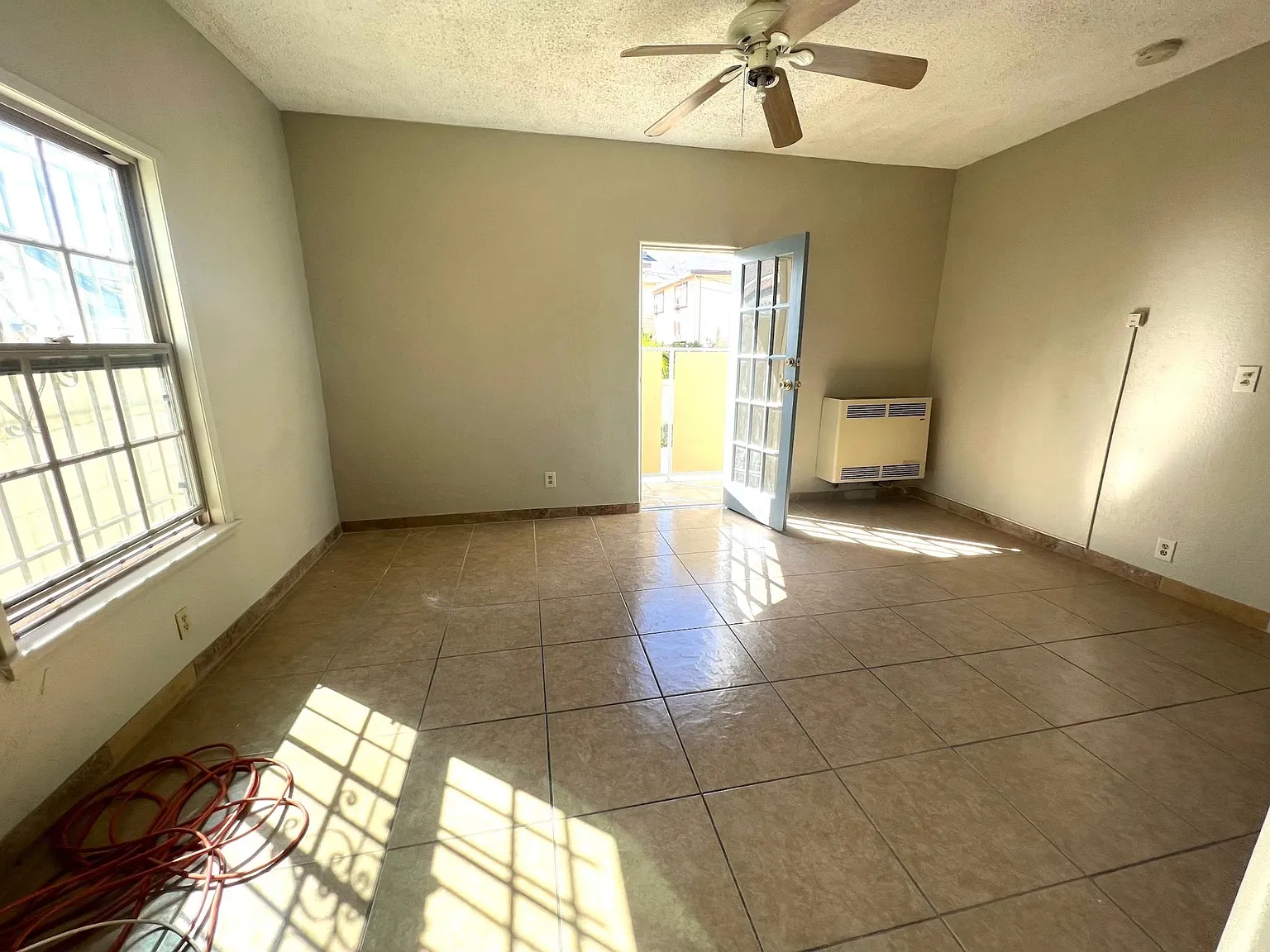 Studio, 600 sqft, $1,450 — Photo 2