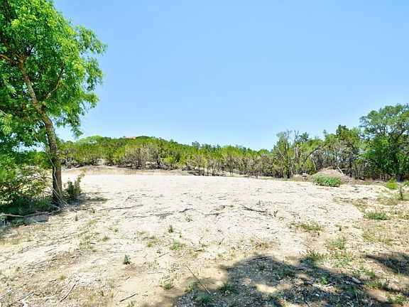 2nd image of 2241 San Jacinto Dr