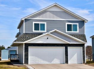 412 Bluebird St, Mora, MN 55051